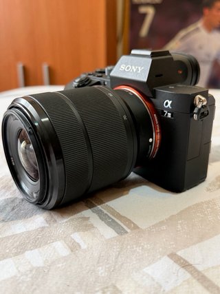 Cámara Sony A7III + 28-70mm (10.129 DISPAROS)