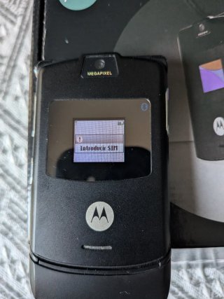 Teléfono Motorola RAZR V3 Negro/Plateado