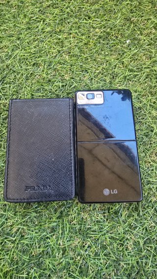 Telefono Prada LG KE850 Nero