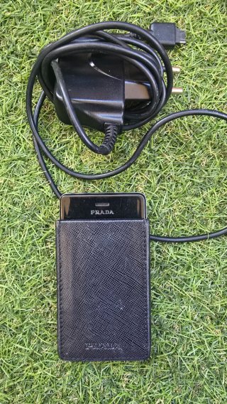 Telefono Prada LG KE850 Nero