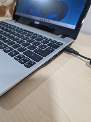 Acer Aspire V5-123 | 4GB RAM | Win 11