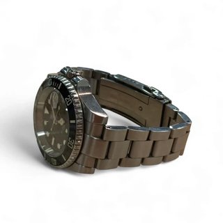 RELOJ STEELDIVE AUTOMATICO 300M ESFERA NEGRA CORREA PLATEADA NH35 DIVE