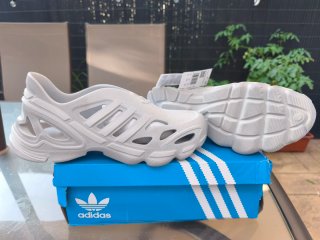 Sandalias Adidas Supernova Gris Talla 44,5 nuevas