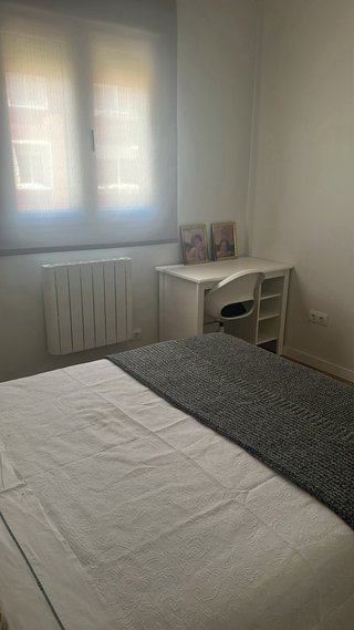 Alquilo piso amueblado por semanas en pontevedra.