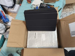 1+1 Funda Silicona Negra Xiaomi Redmi Pad 2 .