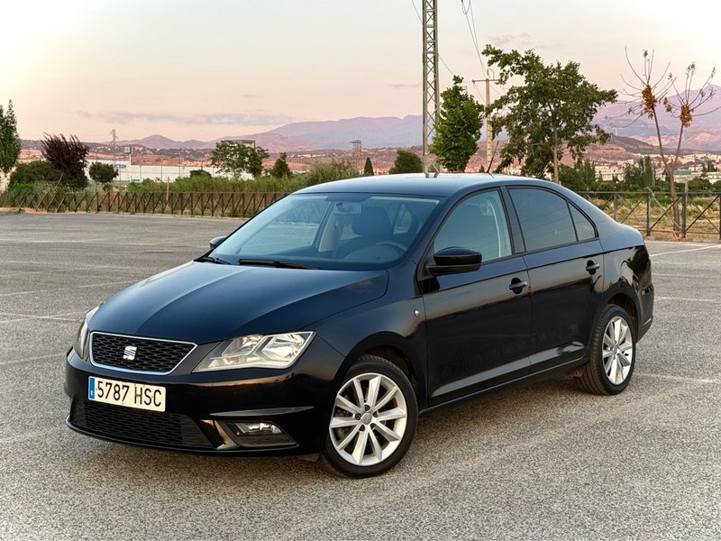 SEAT Toledo 2013 - foto 1