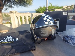Casco Helstons, Talla M - Nuevo