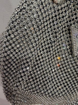 Bolso Guess pedrería efecto brillo