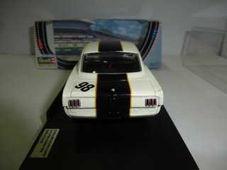 Revell NUEVO Shelby GT-350R #98 Scalextric