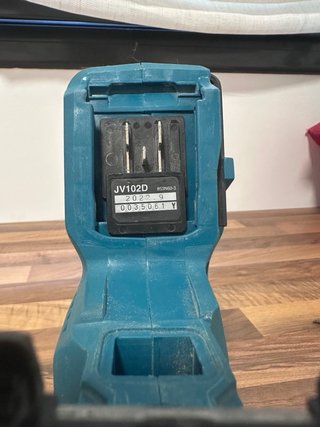 Sierra Caladora Makita 12V JV102D