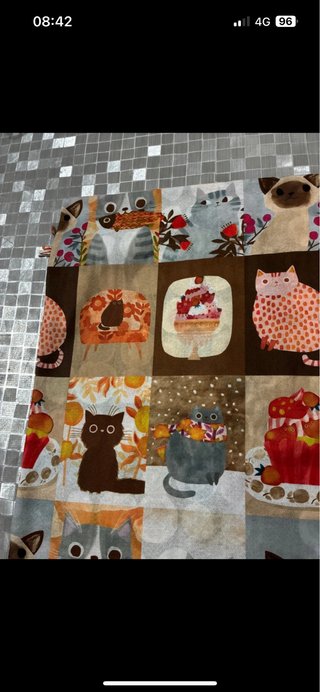 Foulard con stampa gatti e dolci