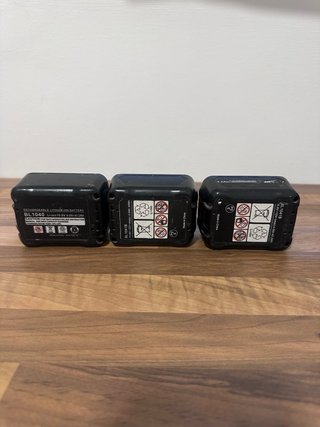 Baterías Makita 10.8V-12V CXT