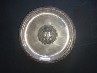 Lote Platos y Ceniceros.