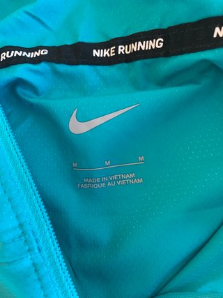 Nike Miler Repel Running Windrunner (T. M)