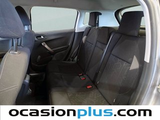 Peugeot 2008 PureTech 110 S&S Active 81 kW (110 CV)