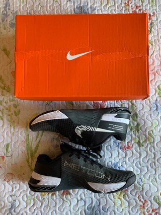 Nike Metcon 8 "Black White" (T. 42EU)