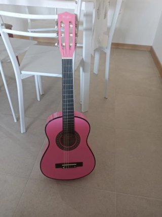 Funda para guitarra infantil y guitarra rosa