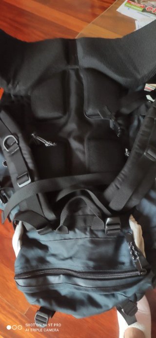 Mochila Artbach Negra y Gris