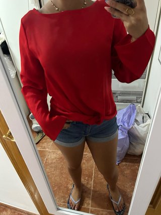 Camisa roja manga ancha