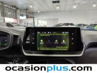 Peugeot 2008 PureTech 130 S&S Allure Pack EAT8 96 kW (130 CV)