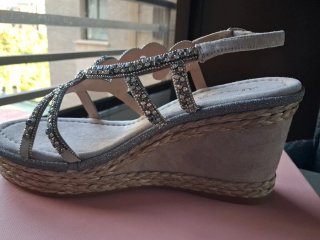 Sandalias Alma en Pena pedrería y ante