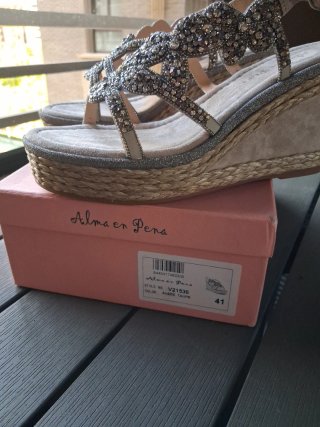Sandalias Alma en Pena pedrería y ante