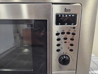 Microondas integrable Teka