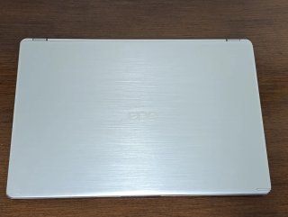 Portátil Acer A515 sin placa