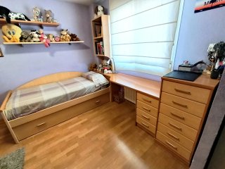 Cama juvenil con cama nido