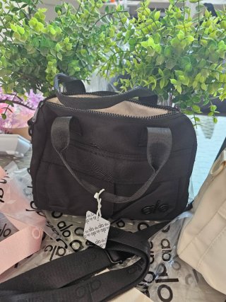 Bolso de mano y hombro Alo rosa y beige