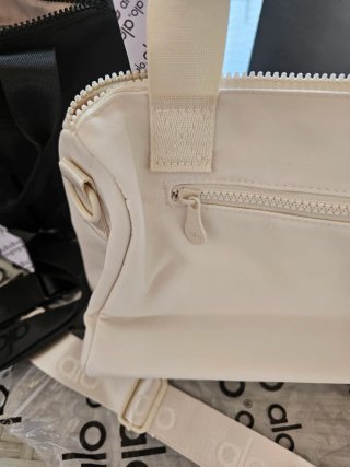 Bolso de mano y hombro Alo rosa y beige