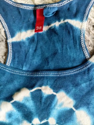 Camiseta tirantes tie-dye azul y blanca Talla M