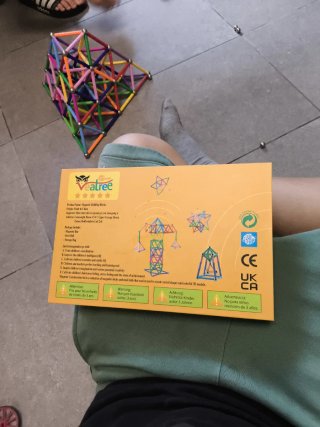 Varillas magnéticas de construcción