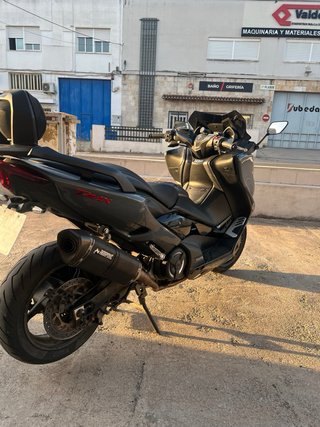 Yamaha Tmax 560 2021