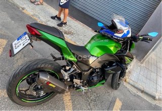 Kawasaki Ninja J300 Verde/Negro