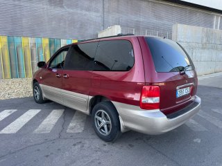 KIA Carnival 2004