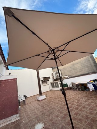Parasol Málaga con base