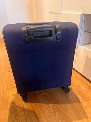 Maleta de mano American Tourister azul