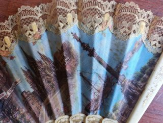 Abanico encaje Barcelona estampado