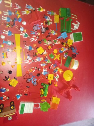 Set Playmobil Parco Giochi con Figure e Accessori
