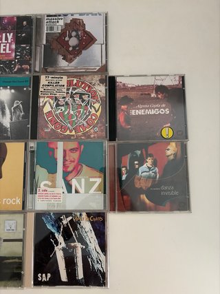 Lote de 18 CDs Música Variada