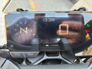 Honda CB 650 R 2019 38.963km Ohlins