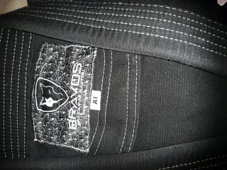 Kimono Jiu Jitsu Bravos Negro Nuevo