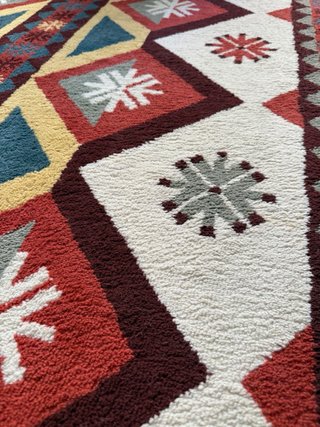 Alfombra IKEA Diseño Geométrico