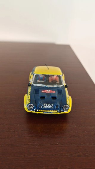 Carrocería Slot Scalextric Fiat 131 Abarth