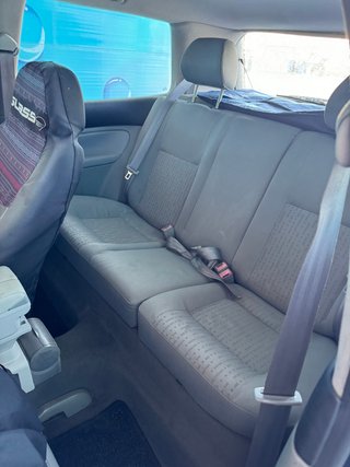 Volkswagen Golf 2003