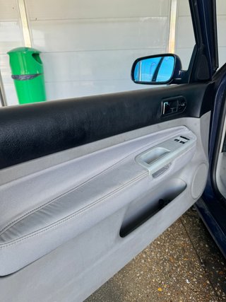 Volkswagen Golf 2003