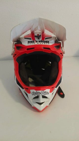 Casco Troy Lee D4 MTB Talla M