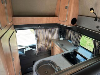 Ford Transit Nugget Westfalia Camper