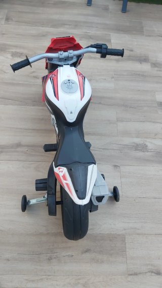 Moto elextrica para niños Honda CB Roja
